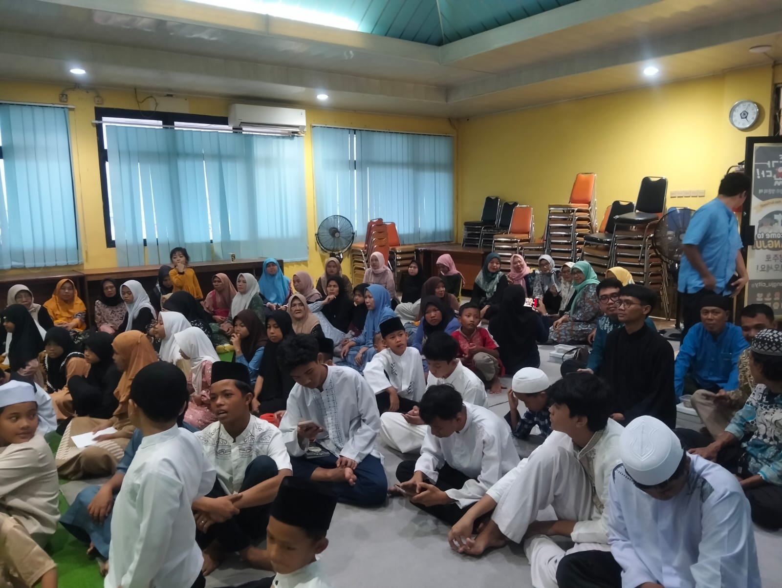Bukber Santunan Anak Yatim Di Kelurahan Galur